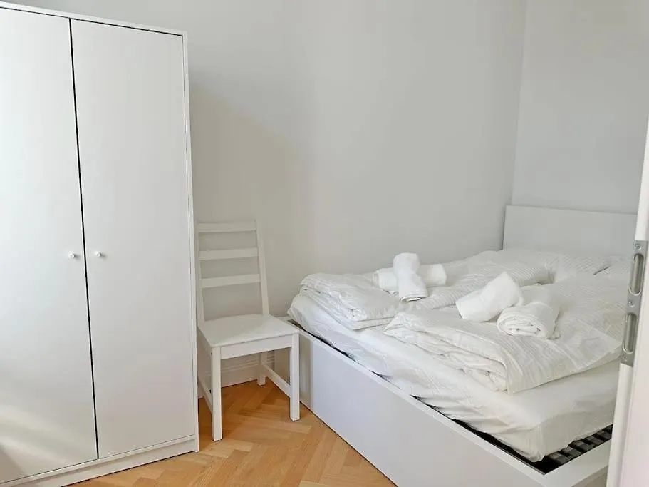 2 Zimmer Wohnung Mit Balkon 19 Βιέννη Διαμέρισμα