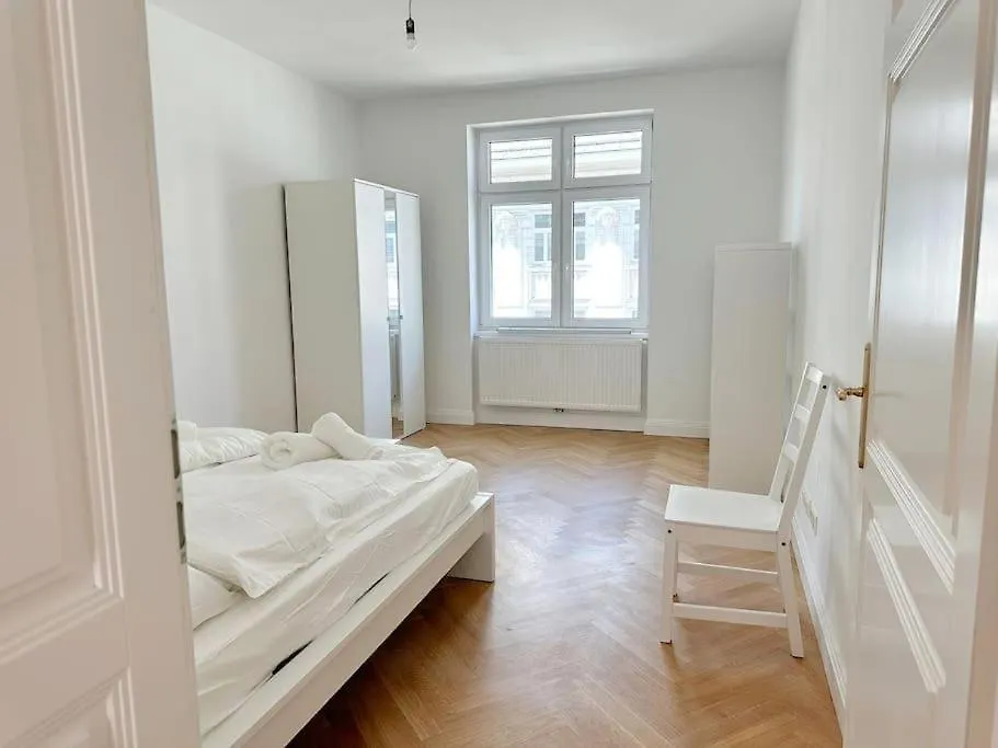 Διαμέρισμα 2 Zimmer Wohnung Mit Balkon 19 Βιέννη